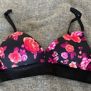 West everywhere lightly lined wireless bra